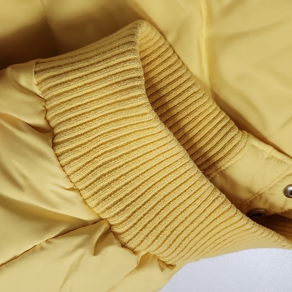 Fall SALE‼️ GAP vest ladies Size Large (EUC) - Picture 8 of 8